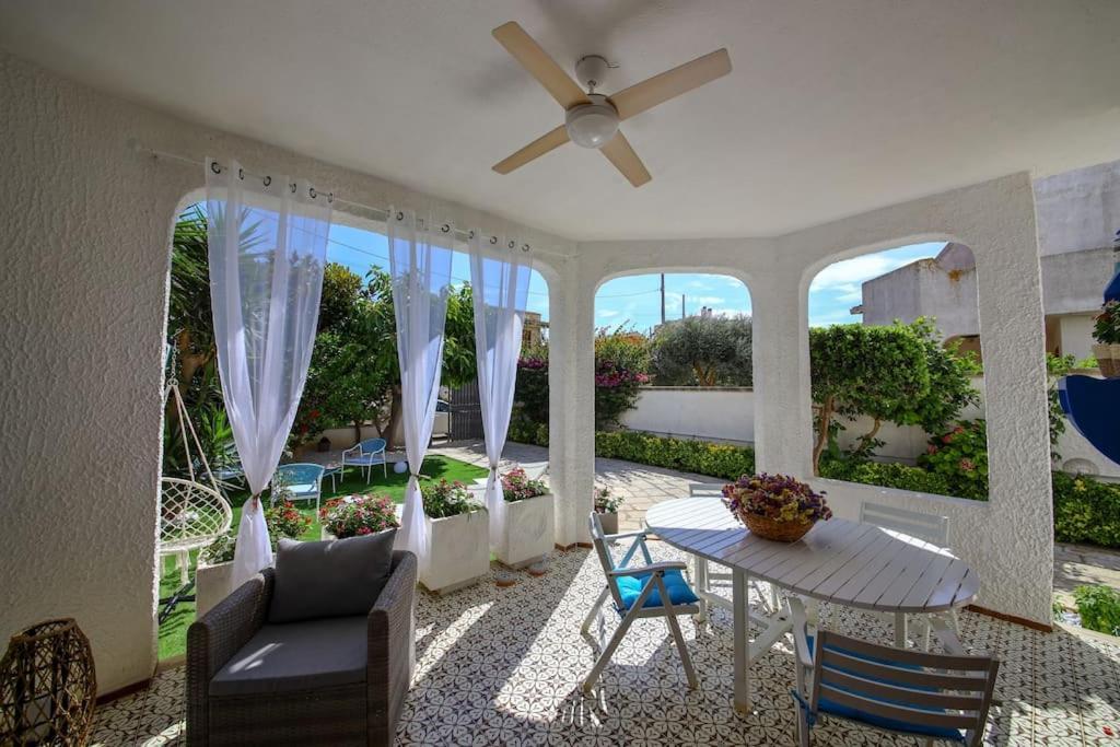 Villa Vera, Accesso Al Mare, Vista Castello, Ac Brindisi Exterior photo